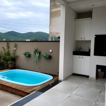 Imagem Sobrado alto padrão no Rio Pequeno, 3 quartos com piscina.