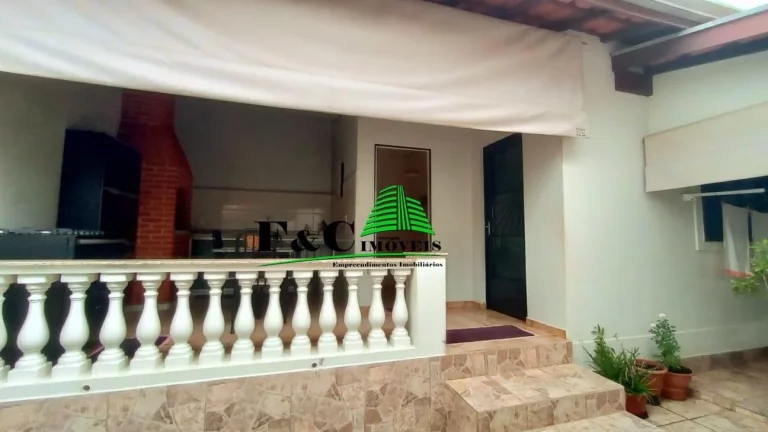 Imagem Casa para Venda em Araras, Vila Europa, 3 dormitórios, 2 banheiros, 3 vagas