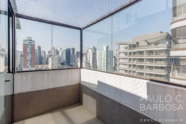 Imagem Pinheiros Cobertura com 3 dormitórios ( 2 Suítes) - 3 Vagas - 240m²