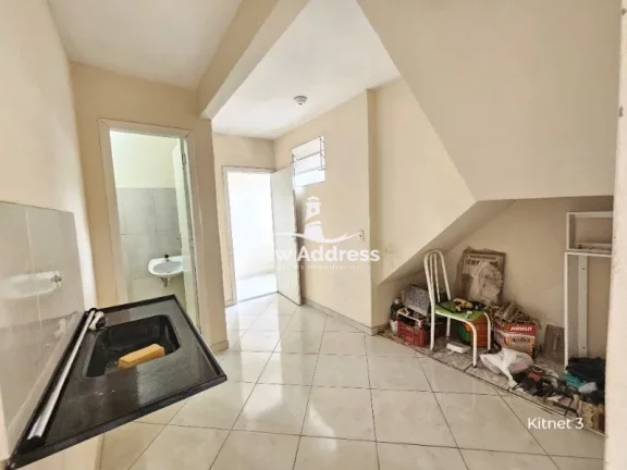 Imagem Casa com 3 kitnets à venda no bairro Glória, em Vila Velha!