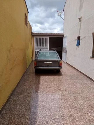Imagem Sobrado com 3 dormitórios à venda, 180 m² por R$ 695.000,00 - Sítio São José - Suzano/SP