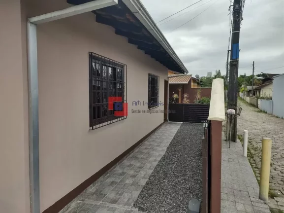 Imagem Casa no Bucarein proximidades do Compre fort .