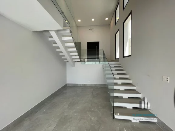 Imagem Belíssima Casa no Aphaville 3 de 310m² com 3 Suítes e 6 Vagas