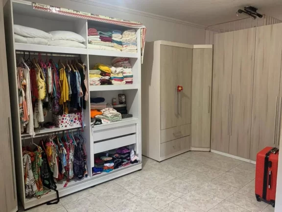 Imagem Casa de Rua Pública no Siqueira Campos - 5 Quartos e 180m²