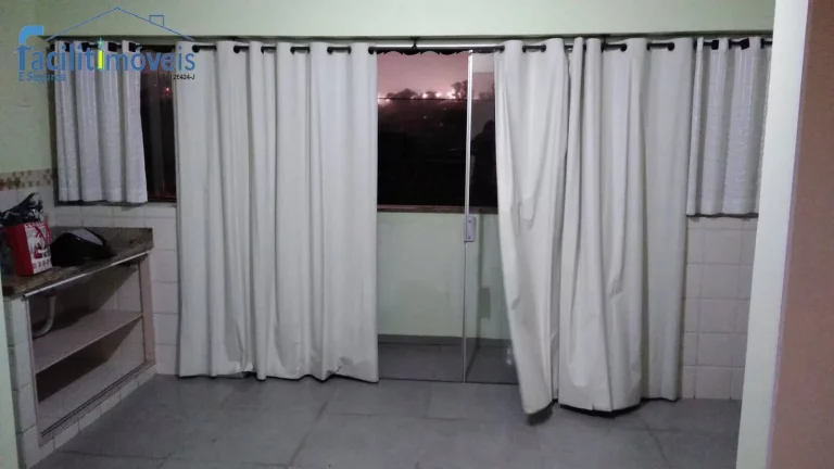 Imagem SOBRADO COM 2 CASAS INDIVIDUAIS - BAIRRO DOS CASA - SÃO BERNARDO DO CAMPO