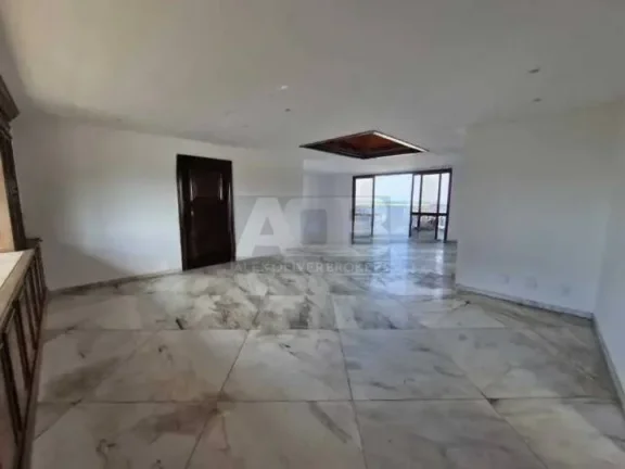 Imagem Cobertura à venda em Ipanema, 573m2, 4quartos, 4vgs, na Francisco Otaviano.