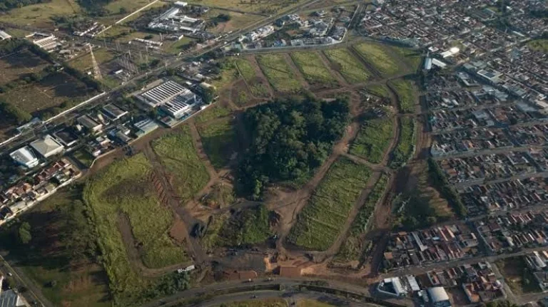Imagem LOTE DISPONÍVEL NO CONDOMINIO FECHADO RESIDENCIAL GAIA
