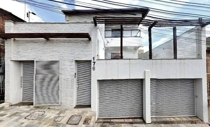Imagem LINDO APARTAMENTO NO CENTRO DE ITAÚNA-MG!