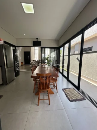 Imagem Casa térrea à venda no Condomínio Vila Bela Siena, ideal para quem busca conforto, sofisticação...