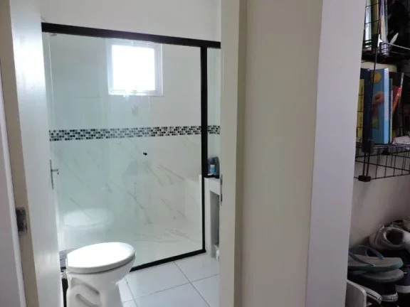 Imagem MIRANTE-LINDA MANSÃO COM 4 SUÍTES COM VISTA PARA O LAGO