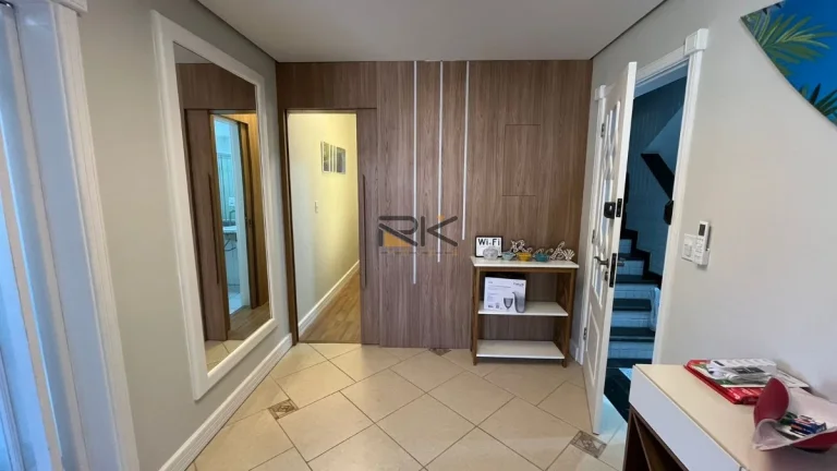 Imagem APARTAMENTO PRAIA GRANDE com 3 dormitórios sendo 2 suítes,2 vagas de garagem,varanda gourmet com churrasqueira,sala 2 ambientes
