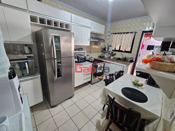 Imagem Casa com 2 dormitórios à venda, 150 m² por R$ 450.000 - Jardim Náutilus - Cabo Frio/RJ