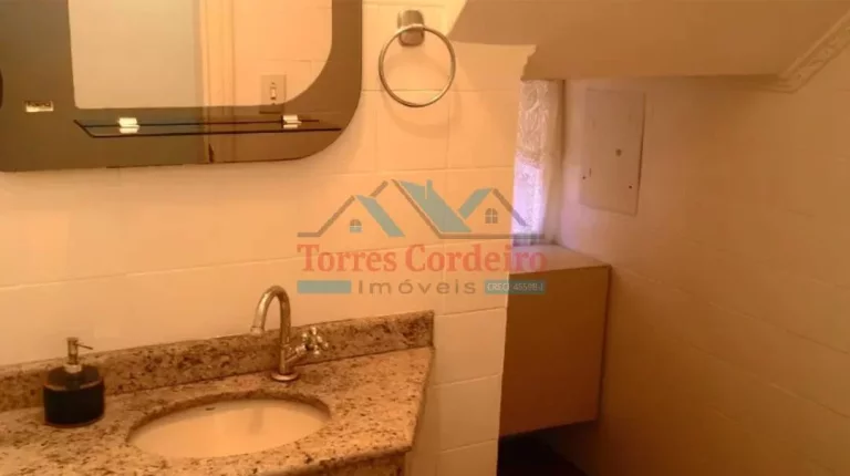 Imagem Sobrado com 04 dorm. (1 suíte) + 2 vagas - Butantã