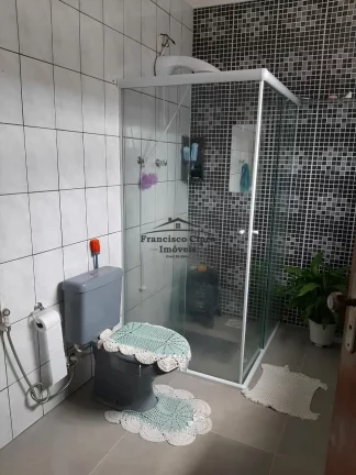 Imagem Casa à venda no bairro Carangola - Pindamonhangaba/SP