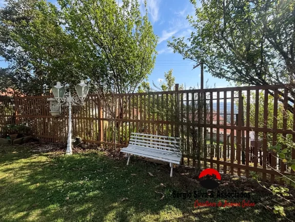 Imagem Casa a Venda Localizado no Bairro Jardim Califórnia em Campos do Jordão-SP.