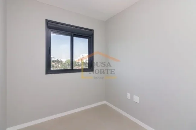 Imagem Apartamento com 69m² bem distribuídos. São 3 dormitórios, sendo 1 suíte, 2 banheiros, rico em p...