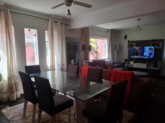 Imagem Casa para Venda em Santo André, Campestre, 5 dormitórios, 2 suítes, 3 banheiros, 4 vagas