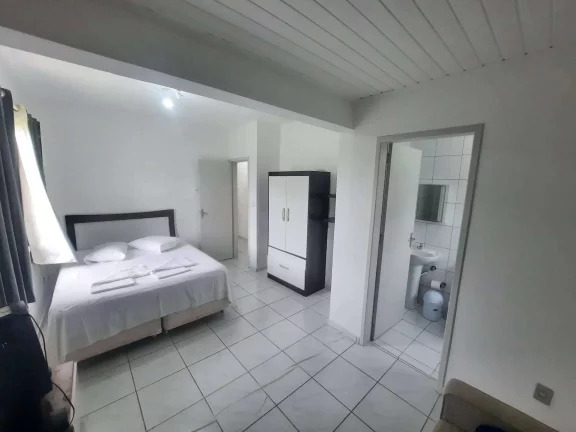 Imagem Casa à Venda, 200m2, 4 Dormitórios(1S), Daniela, Florianópolis/SC