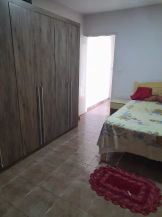 Imagem CASA TÉRREA A VENDA COM EDÍCULA NO PARQUE CAPAVA SANTO ANDRE