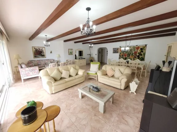 Imagem APARTAMENTO AMPLO 100 METROS DA PRAIA