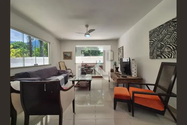 Imagem Casa à Venda - Vargem Grande, 3 Quartos, 720 m2