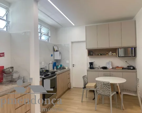 Imagem Apartamento a venda em Higienópolis com 3 quartos( 1 suíte ) e 1 vaga, 175m²