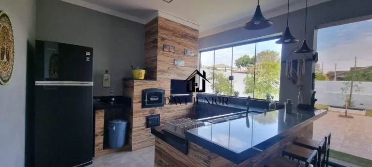 Imagem Casa com 3 dormitórios à venda, 246 m² por R$ 1.300.000,00 - Condomínio Village Serra - Araçoiaba da Serra/SP