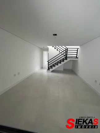 Imagem Imperdível oportunidade: Casa à venda em São Paulo-SP, Vila Prudente - 3 quartos, 1 suíte, 1 sala, 2 banheiros, 2 vagas, 107m²!