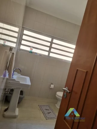 Imagem Casa de alto padrão e fino acabamento com 360m² em região privilegiada na região do Jardim da Saúde!