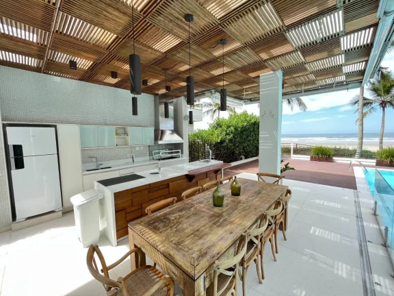 Imagem Mansão frente ao mar, na melhor localização da Riviera.