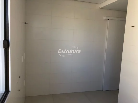 Imagem Apartamento alto padrão com 3 suítes em bairro nobre