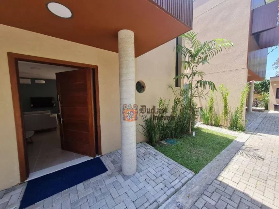 Imagem Sobrado com 3 dormitórios à venda, 206 m² por R$ 2.300.000,00 - Praia de Camburí - São Sebastião/SP