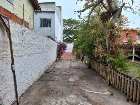 Imagem Casa com 3 dormitórios à venda, 600 m² por R$ 2.600.000 - São Cristóvão - Cabo Frio/RJ