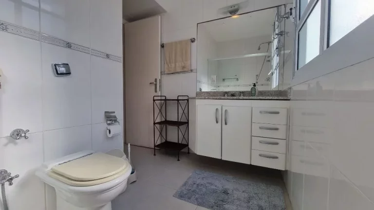 Imagem Apartamento com 3 dormitórios à venda, 100 m² - Pitangueiras - Guarujá/SP
