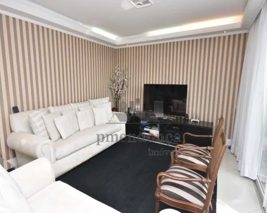 Imagem Amplo apartamento duplex, bem distribuído, com living para 02 ambientes, terraço gourmet 04 dormit...