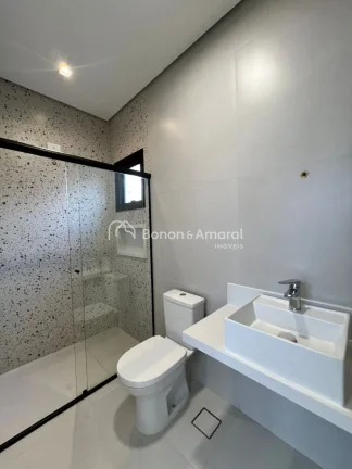 Imagem Maravilhosa casa térrea, acabamento de primeira, com 3 quartos sendo 1 suíte, cozinha planejada co...