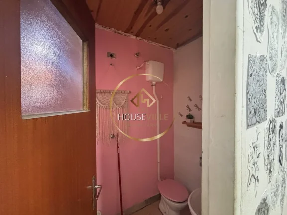 Imagem Casa Sobrado, 6 Dormitórios, 200m², Jardim Satélite, São José dos Campos