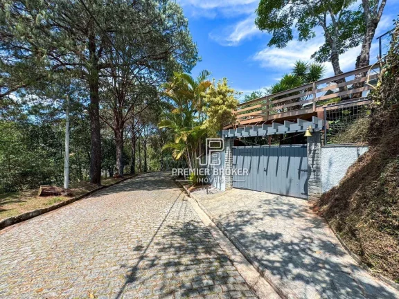 Imagem Casa à venda, 235 m² por R$ 1.680.000,00 - Albuquerque - Teresópolis/RJ