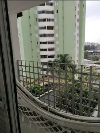 Imagem Sobrado espaçoso, recém-reformado, pronto para morar!