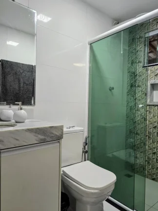 Imagem Casa em Condomínio com Piscina em ITACIMIRIM, Camaçari - Venda