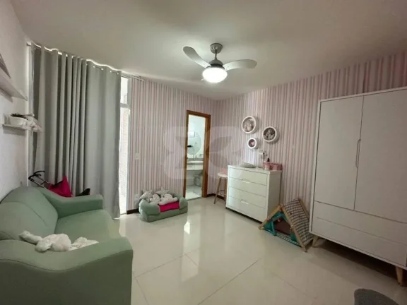 Imagem Excelente apartamento frente, 150m2 - 4 quartos modificado para 3 quartos sendo 2 suítes e 2 Varandas,
