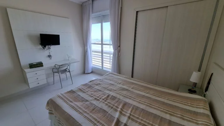 Imagem Apartamento com 3 dormitórios à venda, 188 m² - Pitangueiras - Guarujá/SP