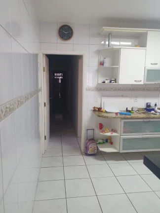Imagem Casa com 3 quartos, 160m2, para locação em Jundiaí, Vila Vianelo