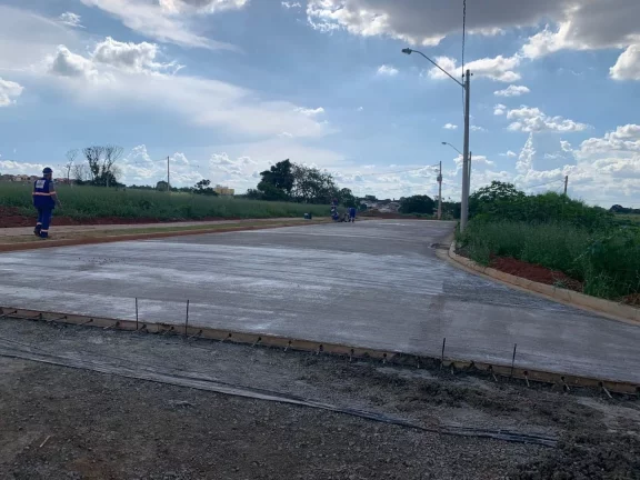 Imagem TERRENO COMERCIAL - DE ESQUINA - VILA PROFETA - CAMPINAS