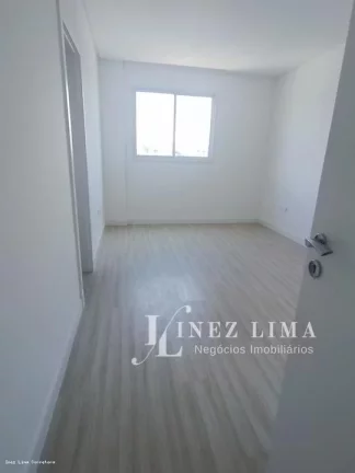 Imagem Alto Padrão para Venda em Itapema, meia praia, 3 dormitórios, 3 suítes, 4 banheiros, 2 vagas