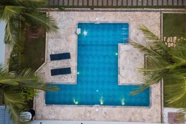 Imagem Morada da Praia - Casa de Praia Sobrado mobiliada para locação no Condomínio Morada da Praia em Bertioga, com 6 dormitórios e piscina