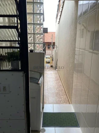 Imagem Casa 3 dormitórios, 111m², 2 vagas, em Vila Aurora