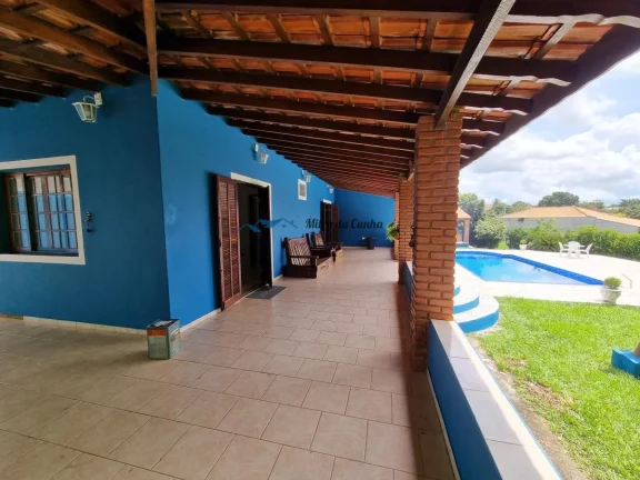 Imagem Linda Chácara para Venda com 2 Casas, Piscina, Área Gourmet, com 1.257m² terreno, 6 vagas, bairro Cruzeiro do Sul, em Santa Bárbara D`Oeste