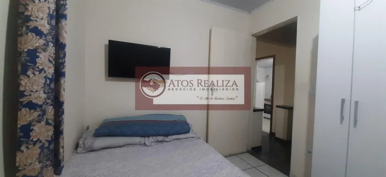 Imagem Grande oportunidade para investimento. Vendo casa para reforma, com um terreno de 210m² no jardim manacás, 400 metros da estação Grajaú da CPTM, casa com 2 Dormitórios, sala, cozinha, área de serviço, quintal, corredor lateral, 3 vagas de garagem,, churra