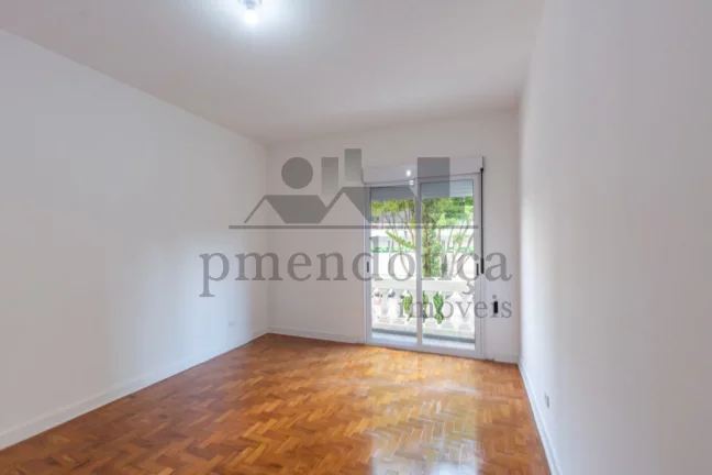 Imagem Apartamento ao lado Praça Buenos Aires com 200m², 3 quartos (1 suíte) e 1 vaga.
